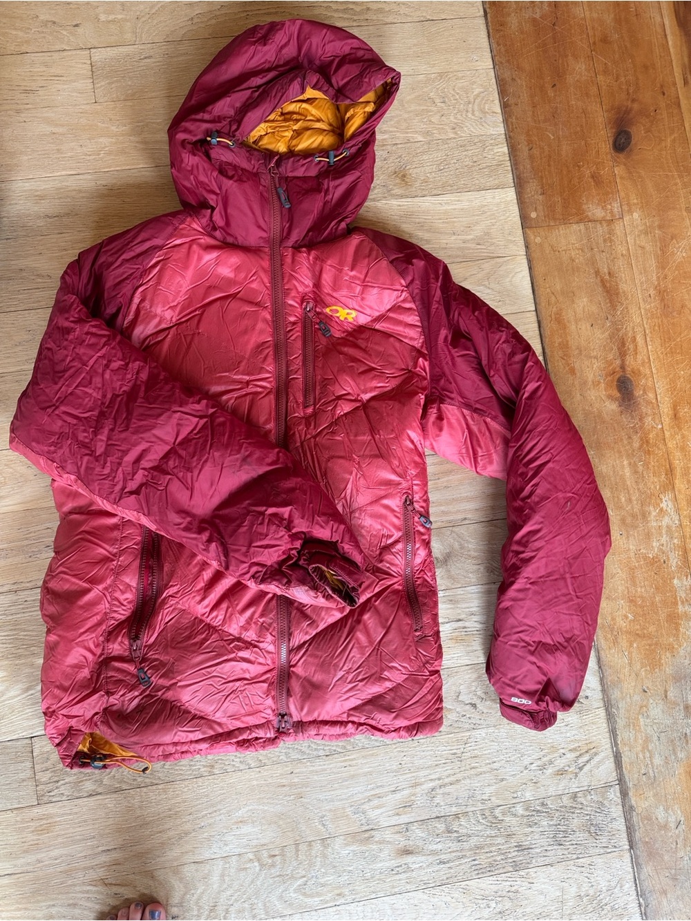 Men’s outdoor research down jacket